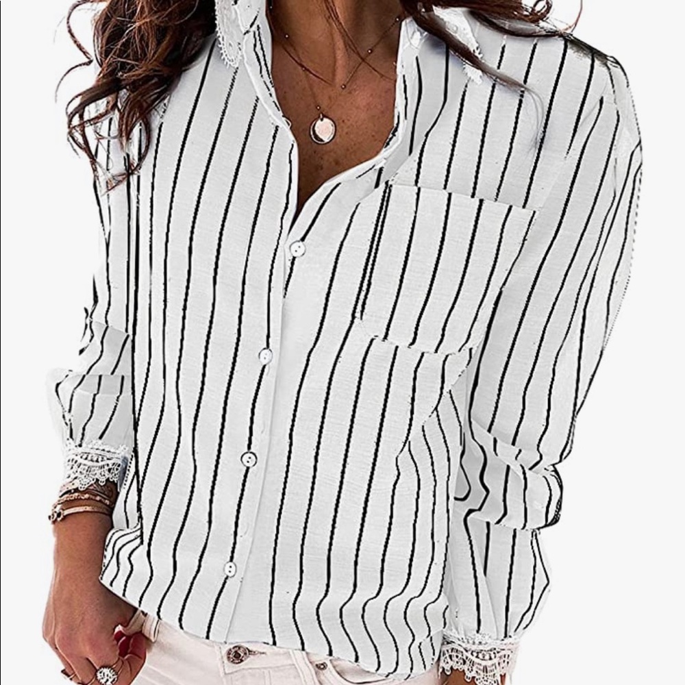 NWOT V Neck Long Sleeve Button Down Blouse Shirt